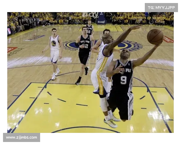 如何在篮球比赛中有效发挥作用贡献关键数据提升个人表现 如何在篮球比赛中有效发挥作用贡献关键数据提升个人表现